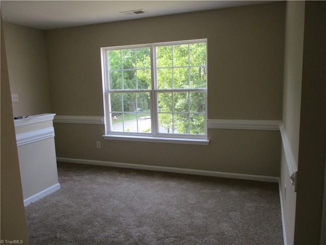 917 Avalon Acres Ln, House other with 3 bedrooms, 3 bathrooms and null parking in High Point NC | Image 15