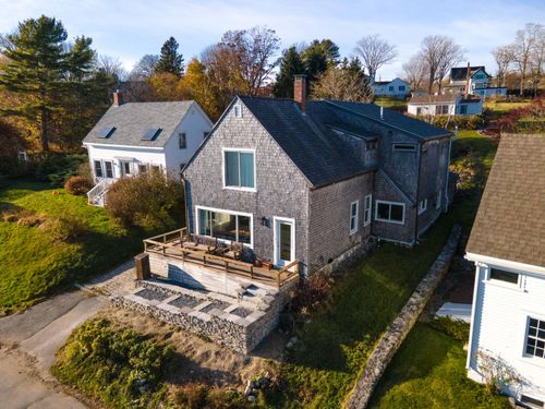 86 Water Street, Castine, ME, 04421 | Card Image