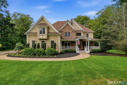 8 Lindera Ln, Clinton, CT, 06413-1266 | Card Image