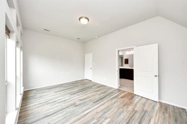 13208 Sage Meadow Ln, House other with 3 bedrooms, 2 bathrooms and 2 parking in Pearland TX | Image 16