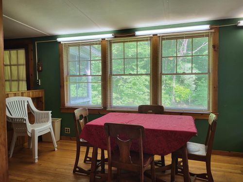 143 Martin Rd, Weare, NH, 03281-5012 | Card Image
