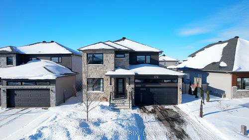 273 Central Park Boulevard, Russell, ON, K4R0E9 | Card Image