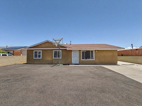 808 Sunrise Drive Sw, Albuquerque, NM, 87121 | Card Image