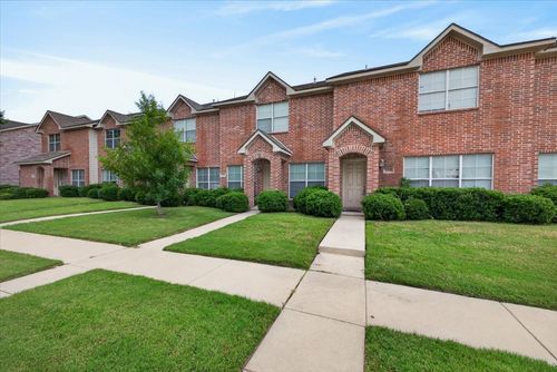 2312 Calendar Ct, Grand Prairie, TX, 75050-7621 | Card Image