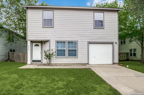 5426 Wincheap Farm, San Antonio, TX, 78228-6617 | Card Image