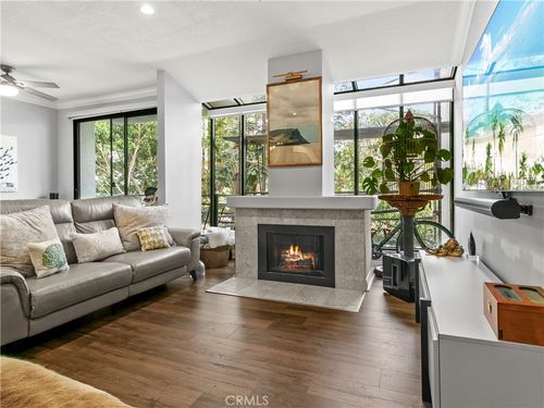 apt-218-210 Lille Ln, Newport Beach, CA, 92663-2694 | Card Image