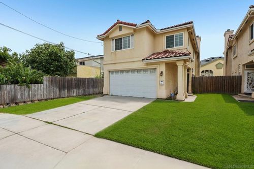 761 Georgia St, Imperial Beach, CA, 91932-2344 | Card Image