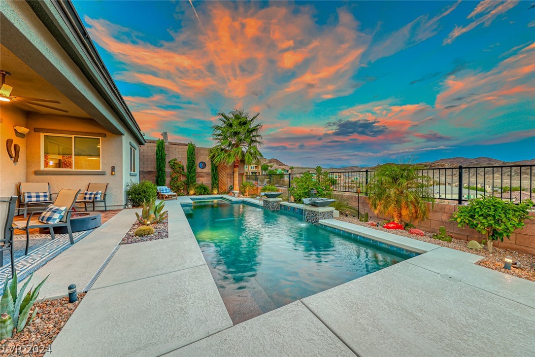Via Stefano , Henderson, NV 89011