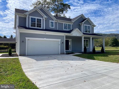 2 Ski Run Trl, FAIRFIELD, PA, 17320-8537 | Card Image