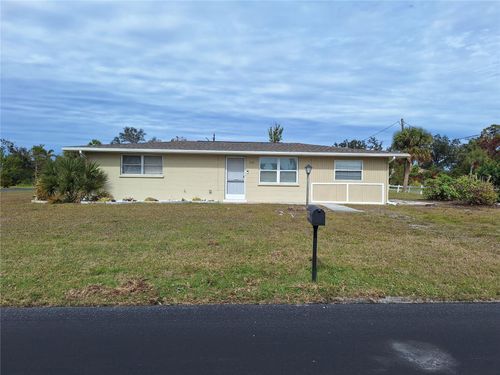 858 E 7th St, Englewood, FL, 34223-4427 | Card Image