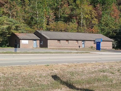 414 W Emmitt Ave, Waverly, OH, 45690-1008 | Card Image