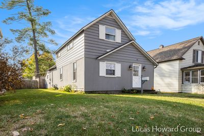 130 Dean Street Ne, House other with 3 bedrooms, 3 bathrooms and null parking in Grand Rapids MI | Image 2