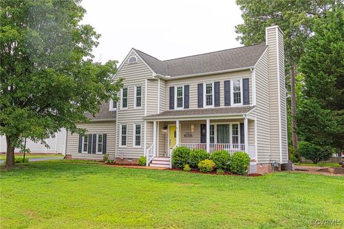 9214 Hunters Chase Dr, Mechanicsville, VA, 23116-6307 | Card Image