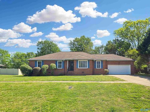 119 Wind Rush Rd, Huntsville, AL, 35811-8611 | Card Image