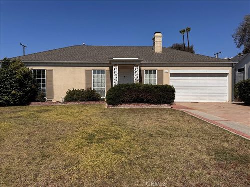 4251 Blackthorne Avenue, Long Beach, CA, 90808 | Card Image
