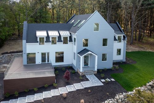 7 Whipple Rd, Lexington, MA, 02420-2712 | Card Image