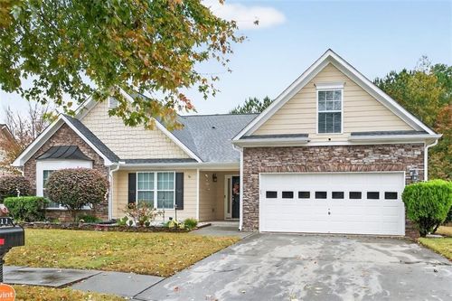 811 Rock Elm Dr, Auburn, GA, 30011-4613 | Card Image