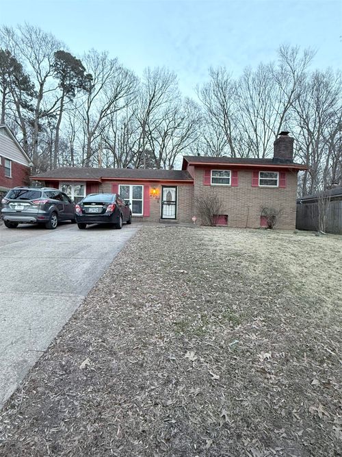 2624 Courtney Dr, Memphis, TN, 38128-4764 | Card Image