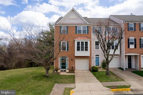 6241 Clay Pipe Ct, CENTREVILLE, VA, 20121-5619 | Card Image