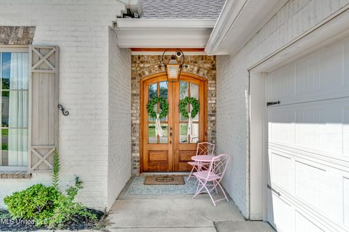 103 Catherine Blvd, Clinton, MS, 39056-6607 | Card Image