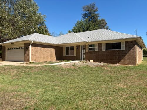 3817 S 32nd Cir, Fort Smith, AR, 72903-5966 | Card Image
