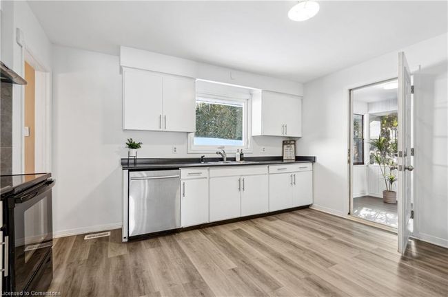 7 Lamers Rd, House other with 5 bedrooms, 2 bathrooms and 19 parking in New Lowell ON | Image 25