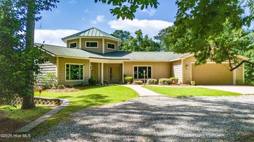 130 Willowbrook Dr, Arapahoe, NC, 28510-9002 | Card Image