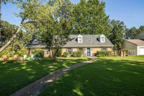 2252 Ridgeland St, Memphis, TN, 38119-7218 | Card Image