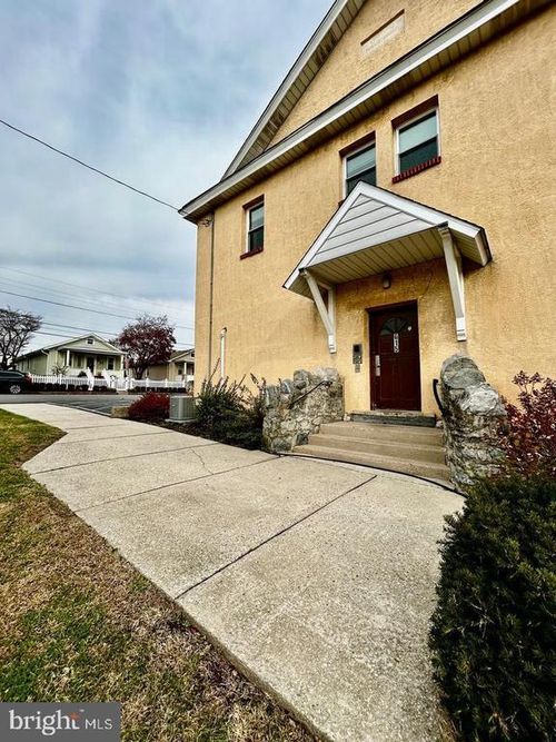 apt-4-615 Summit St, KING OF PRUSSIA, PA, 19406-2710 | Card Image