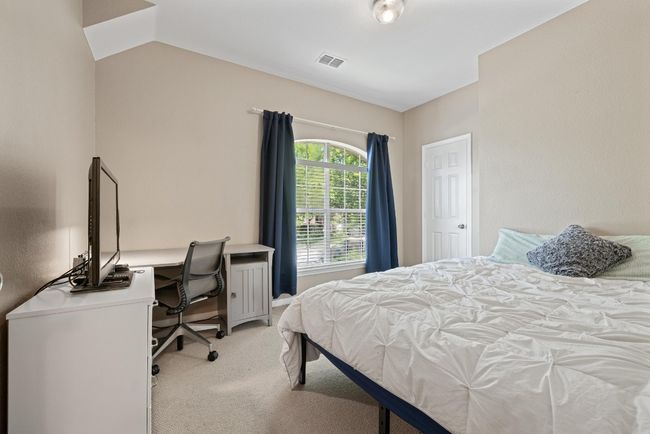 Each guest bedroom offers generous square footage, natural light, and enough space to make each one feel personal and comfortable | Image 25