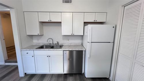 2-1325 Herkimer St, Houston, TX, 77008-3856 | Card Image