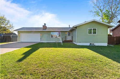 2209 11th St Sw, Great Falls, MT, 59404-3413 | Card Image