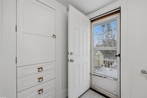 509 S Pleasant St, Royal Oak, MI, 48067-2487 | Card Image