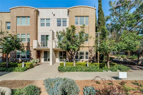 259 E Jeanette Ln, Santa Ana, CA, 92705-6016 | Card Image