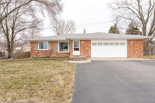 25738 Beck Rd, Novi, MI, 48374-2214 | Card Image