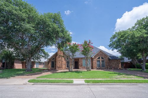 3905 Cross Bend Rd, Plano, TX, 75023-5923 | Card Image