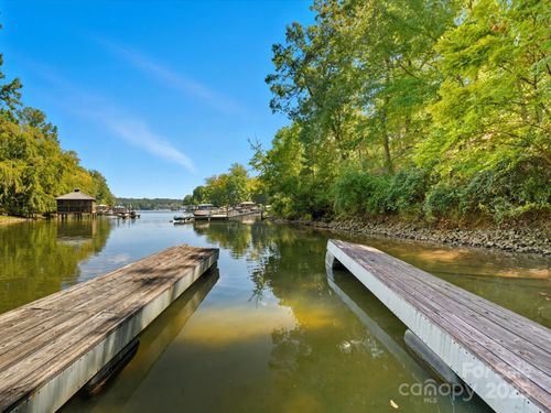 1-6860 Pine Moss Ln, Lake Wylie, SC, 29710-7093 | Card Image