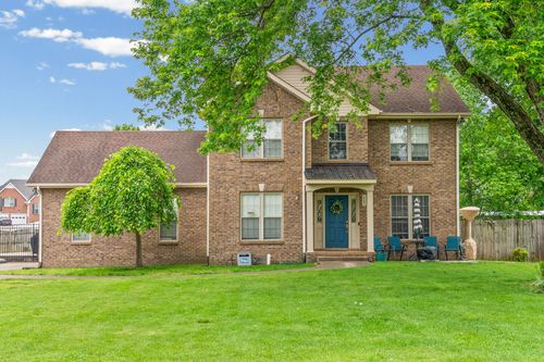 405 Tranquill Ln, Clarksville, TN, 37043-6732 | Card Image