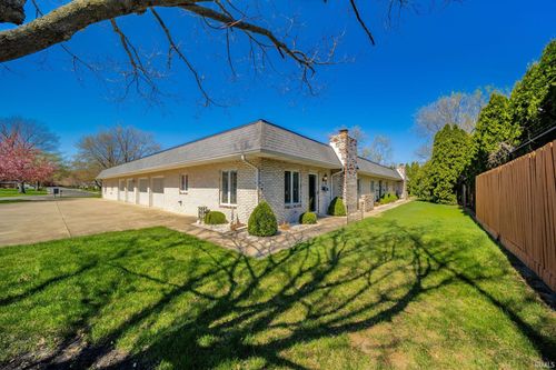 11b-2-4501 N Wheeling Avenue, Muncie, IN, 47304-1218 | Card Image