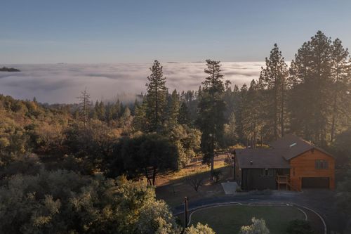 18250 Toyon Rd, Pine Grove, CA, 95665-9712 | Card Image