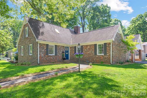 3400 Erinbrook Ln, Charlotte, NC, 28215-3127 | Card Image