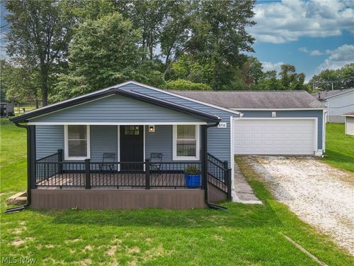 8716 Hadden Road, Twinsburg, OH, 44087 | Card Image