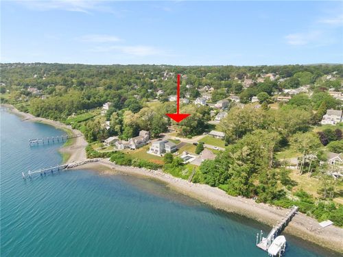 10 Johnnycake Ln, Portsmouth, RI, 02871-4110 | Card Image