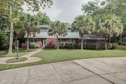5506 Kendall Ave, Gulfport, MS, 39507-4628 | Card Image