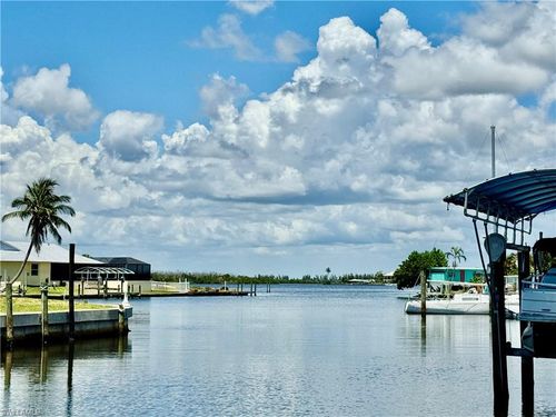 2500 Harbor View Dr, MATLACHA, FL, 33993-9732 | Card Image