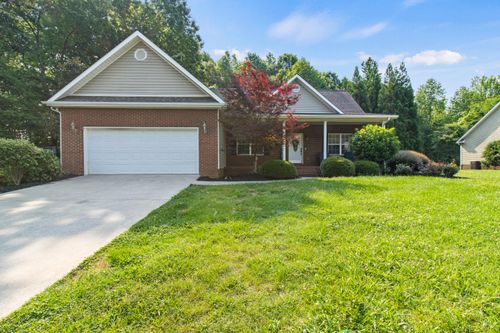104 Shadows Lawn Dr, Athens, TN, 37303-3953 | Card Image
