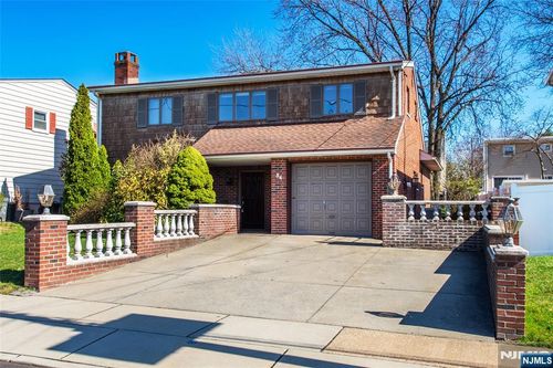 34 Bobbink Ter, East Rutherford, NJ, 07073-1105 | Card Image