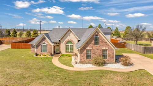 8718 Ranch Rd, Abilene, TX, 79602-9407 | Card Image