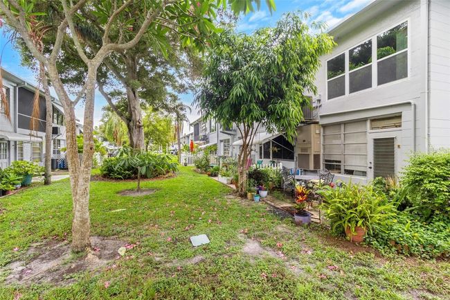 APT-1051 - 4071 55 Th Way N, Condo with 1 bedrooms, 1 bathrooms and null parking in KENNETH CITY FL | Image 20