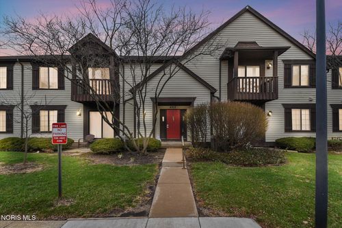 4515 W Bancroft St, Toledo, OH, 43615-3982 | Card Image